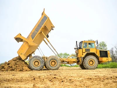 Minibagger mieten Hannover für Garten- und Erdarbeiten