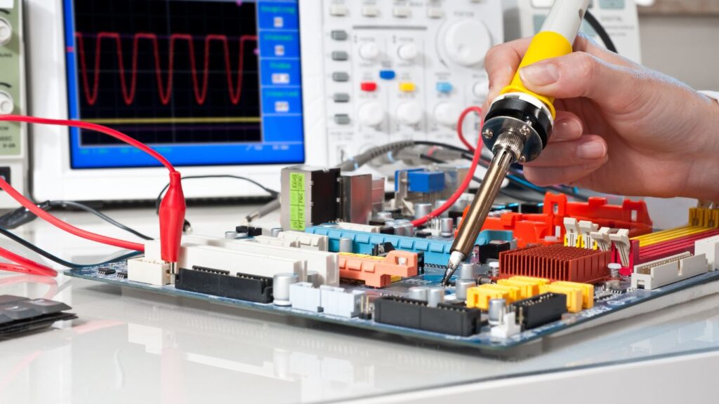 Wie eine mangelhafte Prüfung elektrischer Anlagen zu Stromausfällen führt